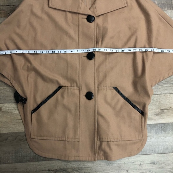 Halogen Size Small Wool Cape - Picture 5 of 7